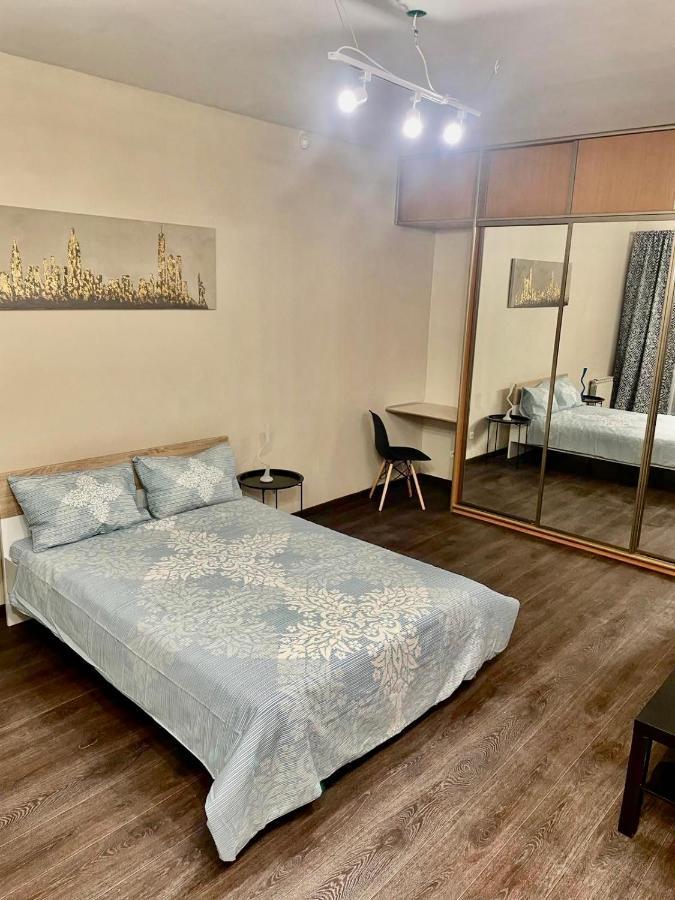 Apartment Near Zybitskaya Минск Экстерьер фото